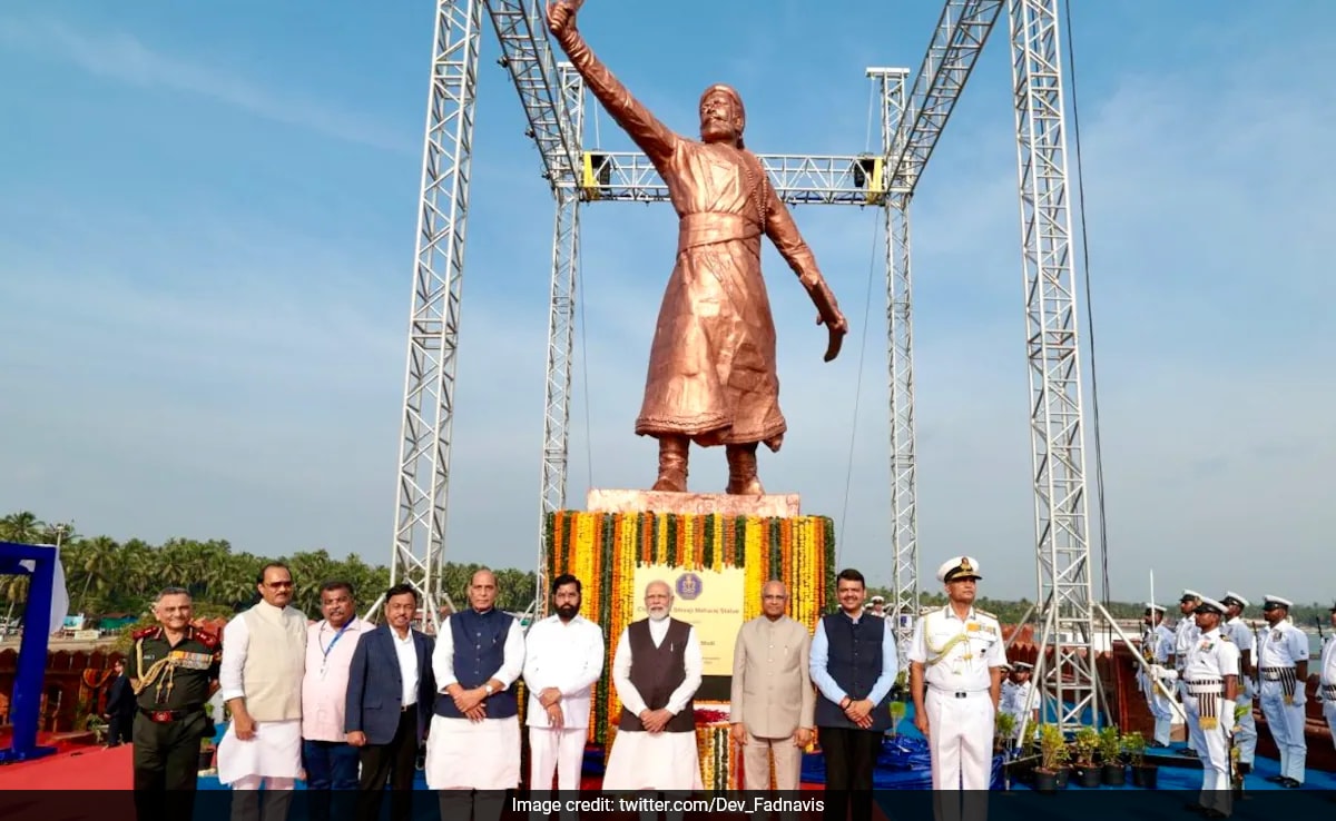 PM Modi Unveils Shivaji Maharaj Statue At Rajkot Fort In Maharashtra