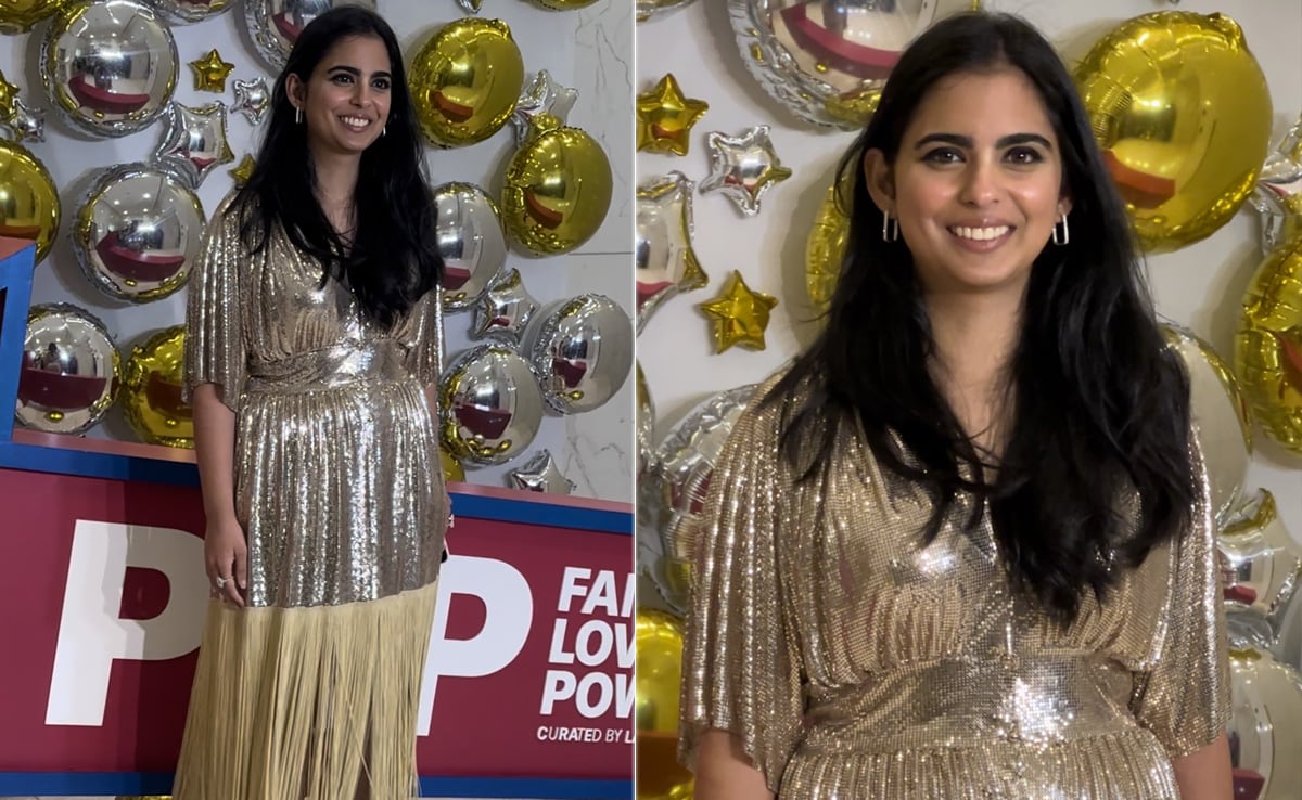 Isha Ambani's Golden Flapper Dress Shines So Bright, She Doesn't Even Need A Medal