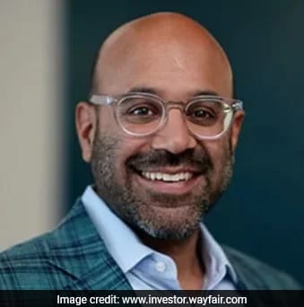 Indian-American CEO Calls For Longer Work Hours, Asks Employees To Blend Work With Life