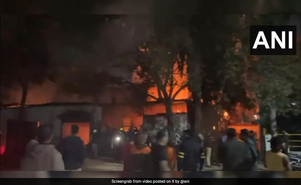 5 Workers Trapped After Massive Fire In Maharashtra Glove Factory