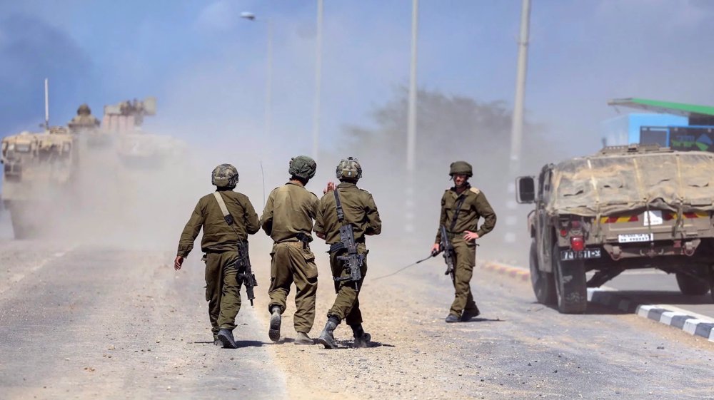 Occupation forces ‘mistakenly’ kill three Israeli  in northern Gaza