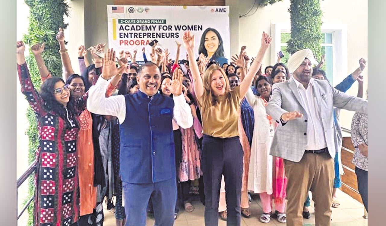 Hyderabad: 85 women entrepreneurs graduate from US Consulate’s AWE programme