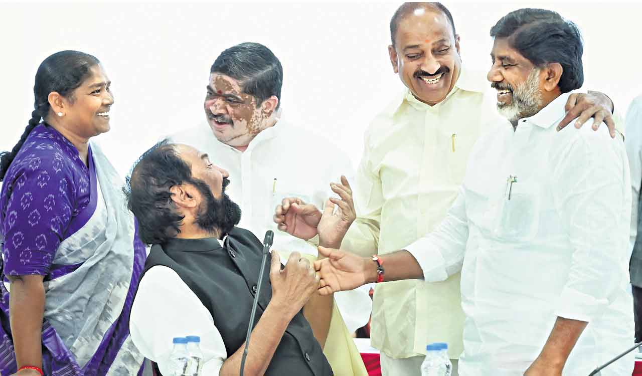 CM Revanth asks cops to crack whip on drugs, spurious seed