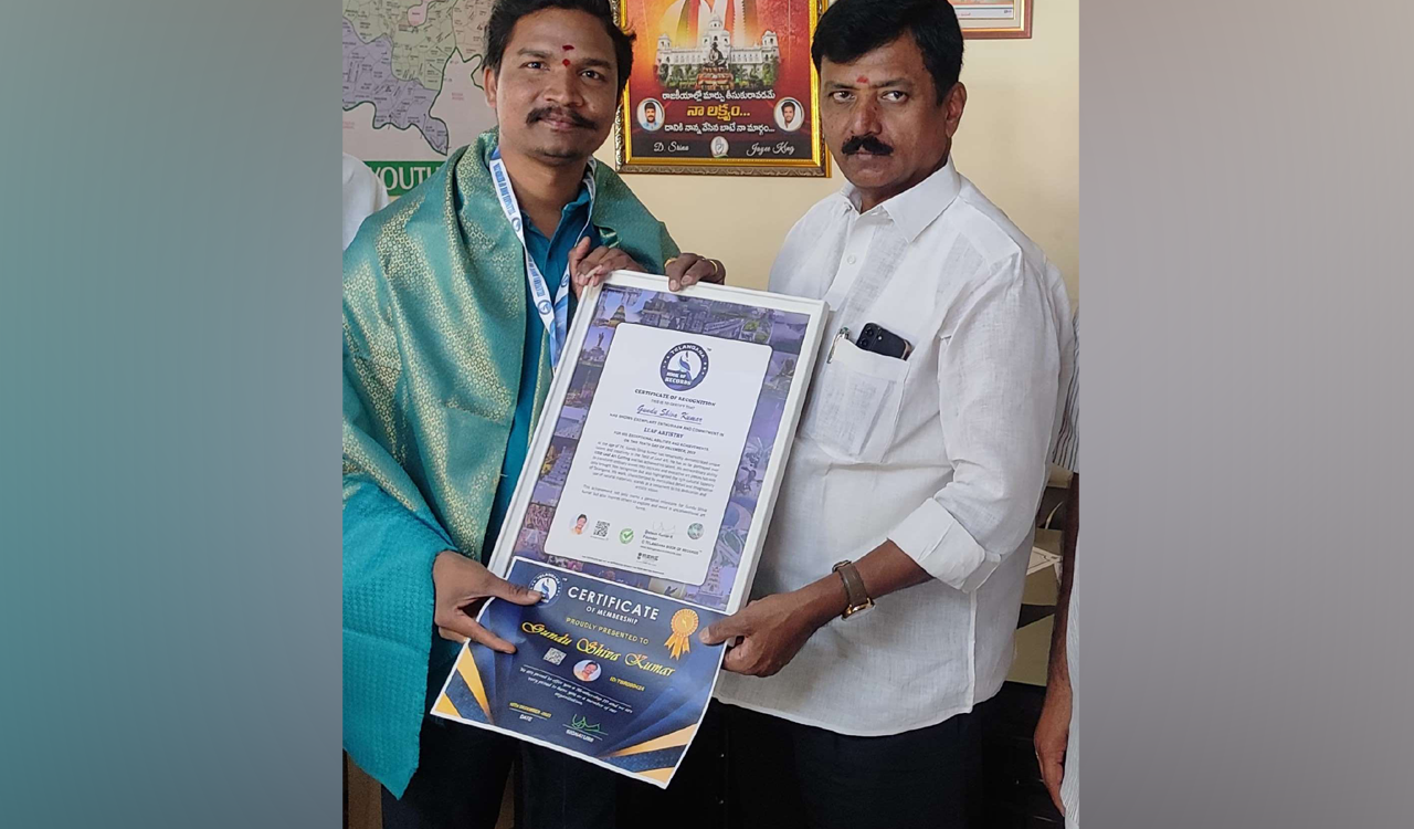 Gundu Shiva Kumar gets his name listed in Telangana Book of Records