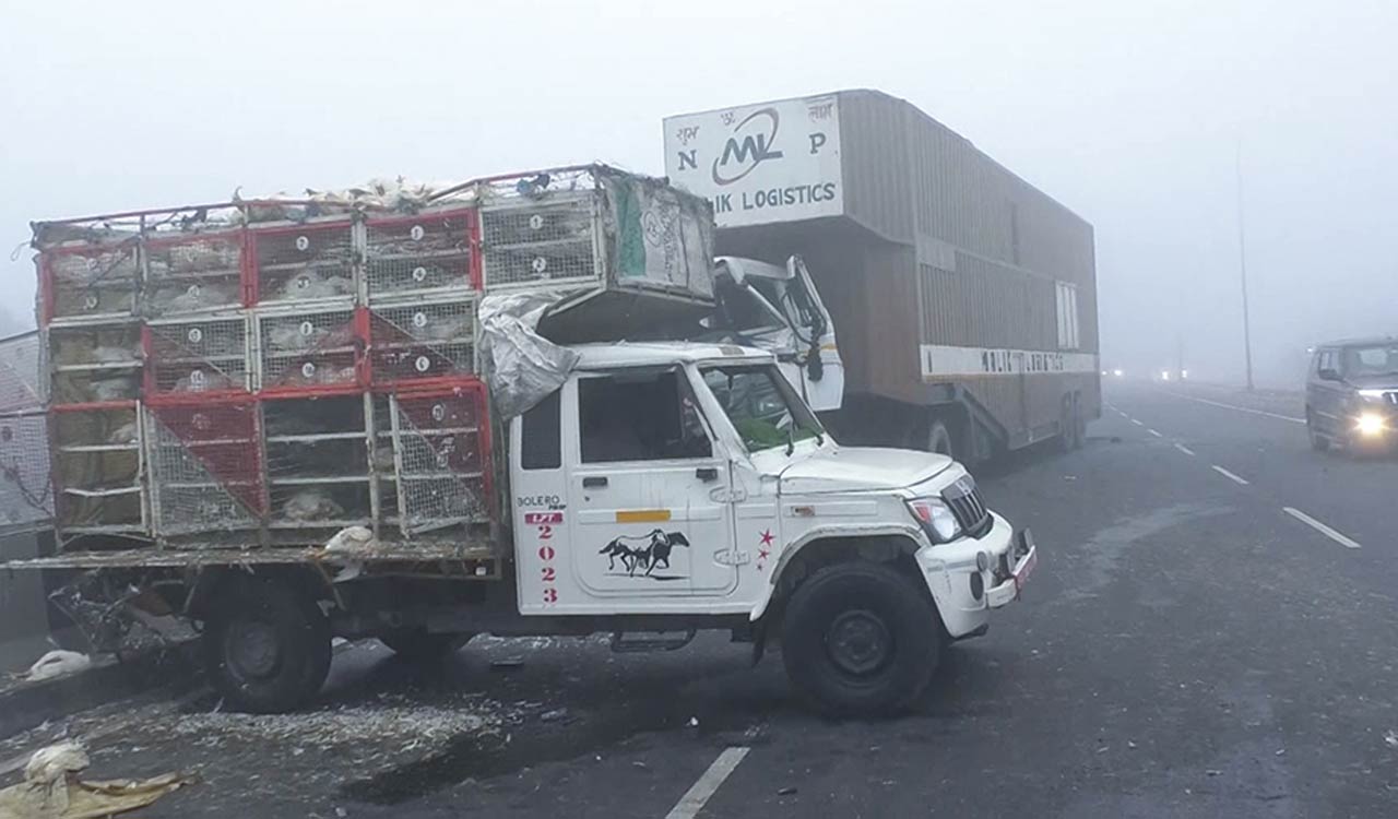 Several injured in 12-vehicle pile-up on Yamuna Expressway due to fog