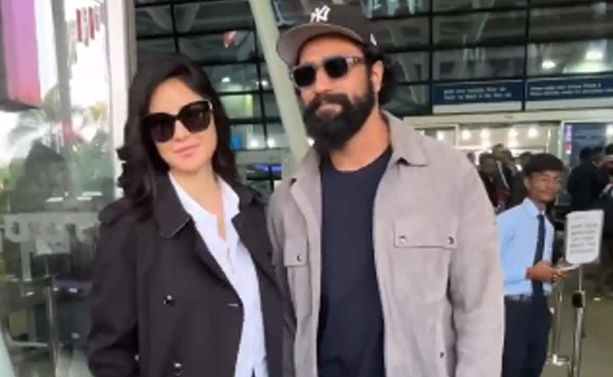 Katrina Kaif And Vicky Kaushal Fly Out Of Mumbai On New Year's Eve