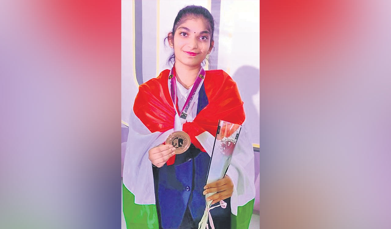 Kheerthi secures bronze at Asian Youth Chess Championship in UAE