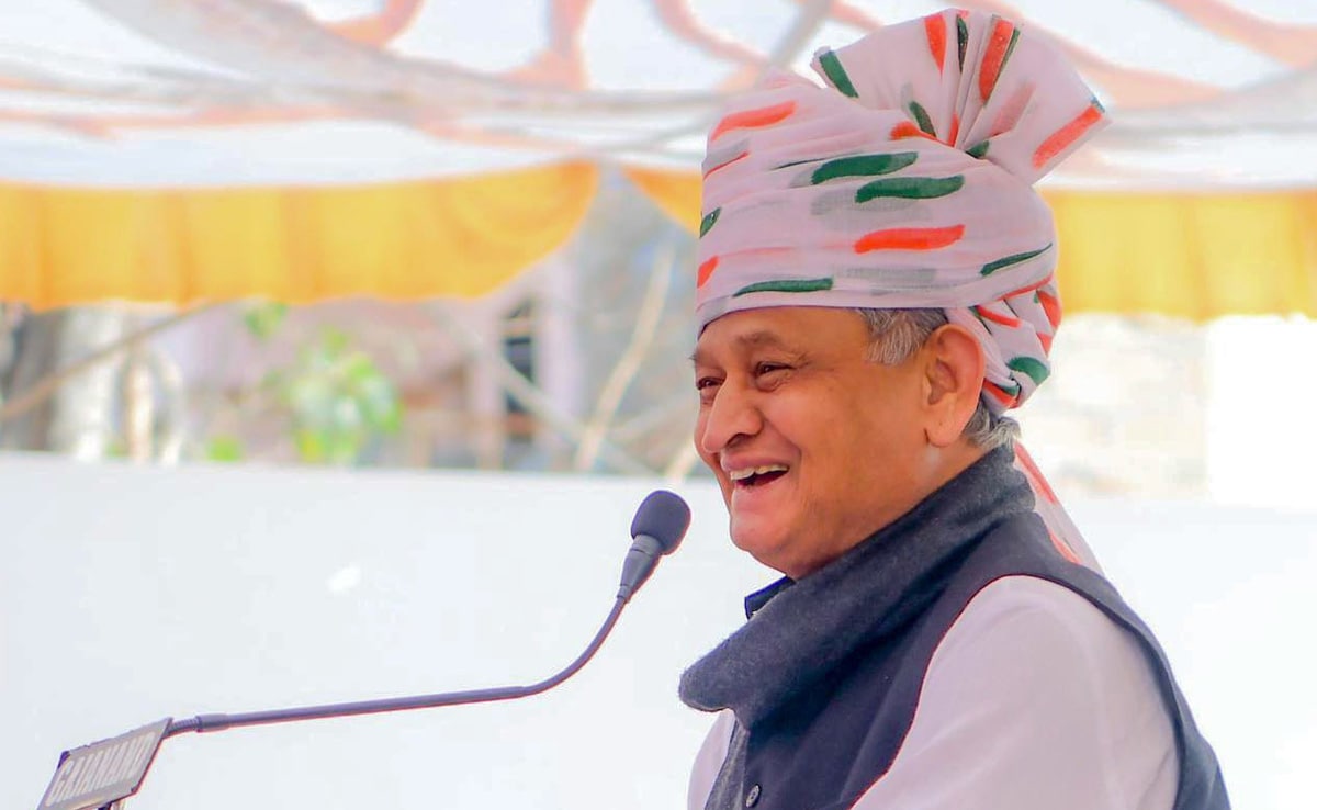 "Magic Has Ended": BJP Leader's Jibe At Ashok Gehlot As Congress Trails