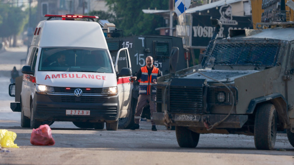 Israeli troops barge into West Bank mosques, sing Jewish songs