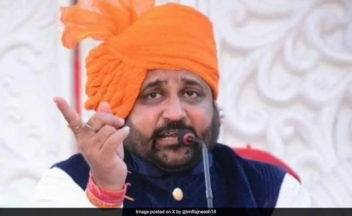 Rashtriya Rajput Karni Sena Chief Sukhdev Singh Gogamedi Shot Dead