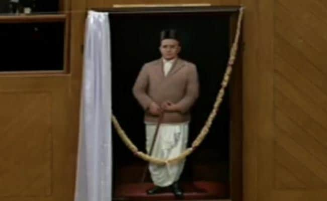 No Plans To Remove Savarkar Portrait From Assembly: Karnataka Speaker