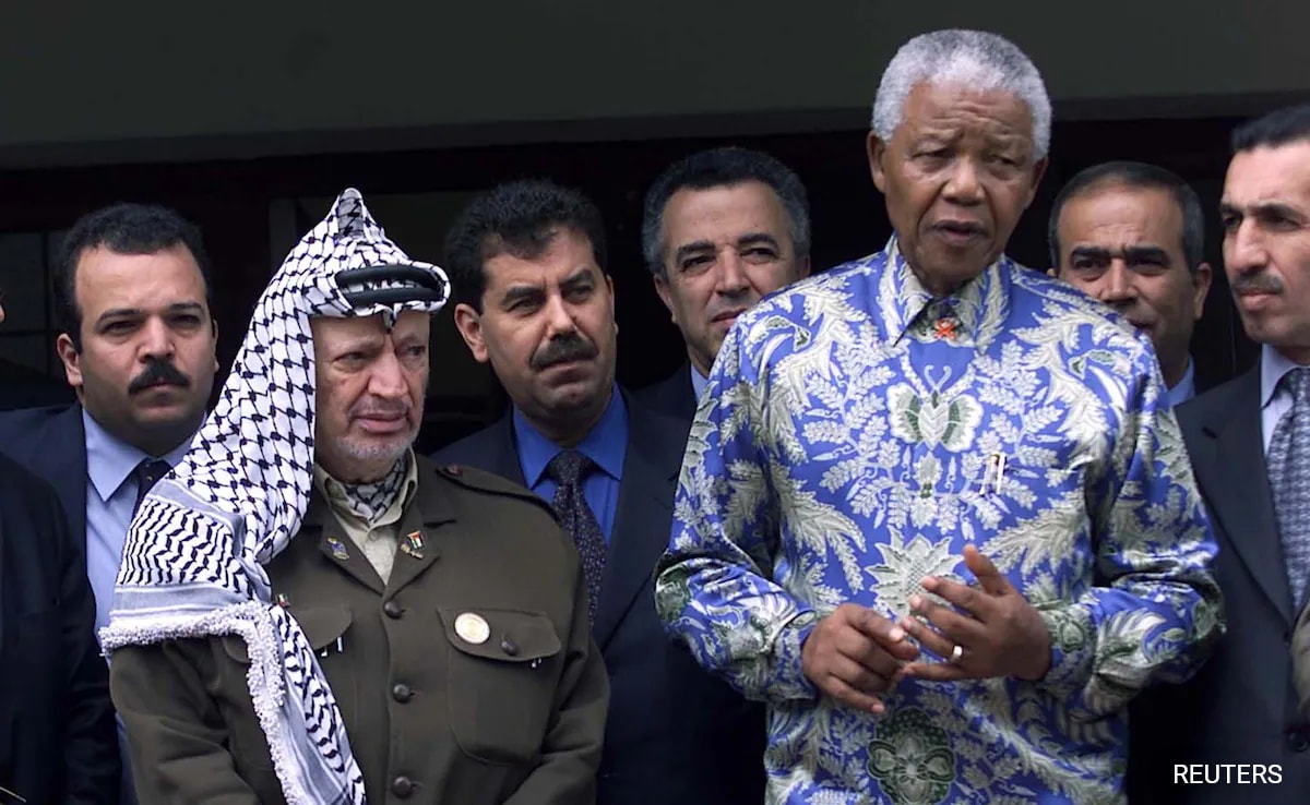 Hamas Leaders Join Nelson Mandela's Family To Mark His Death Anniversary