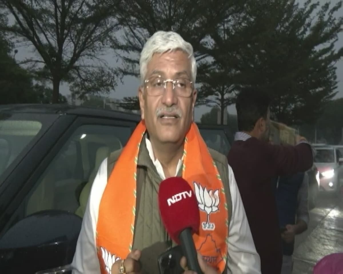 "Shocked": Gajendra Shekhawat Expresses Grief Over Karni Sena Chief's Death