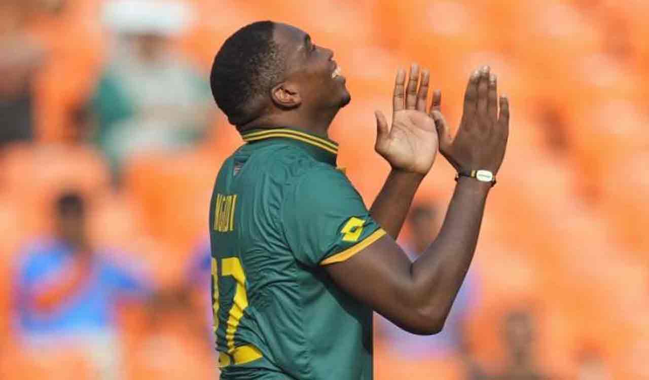 Ngidi to miss T20I series, Hendricks to replace him