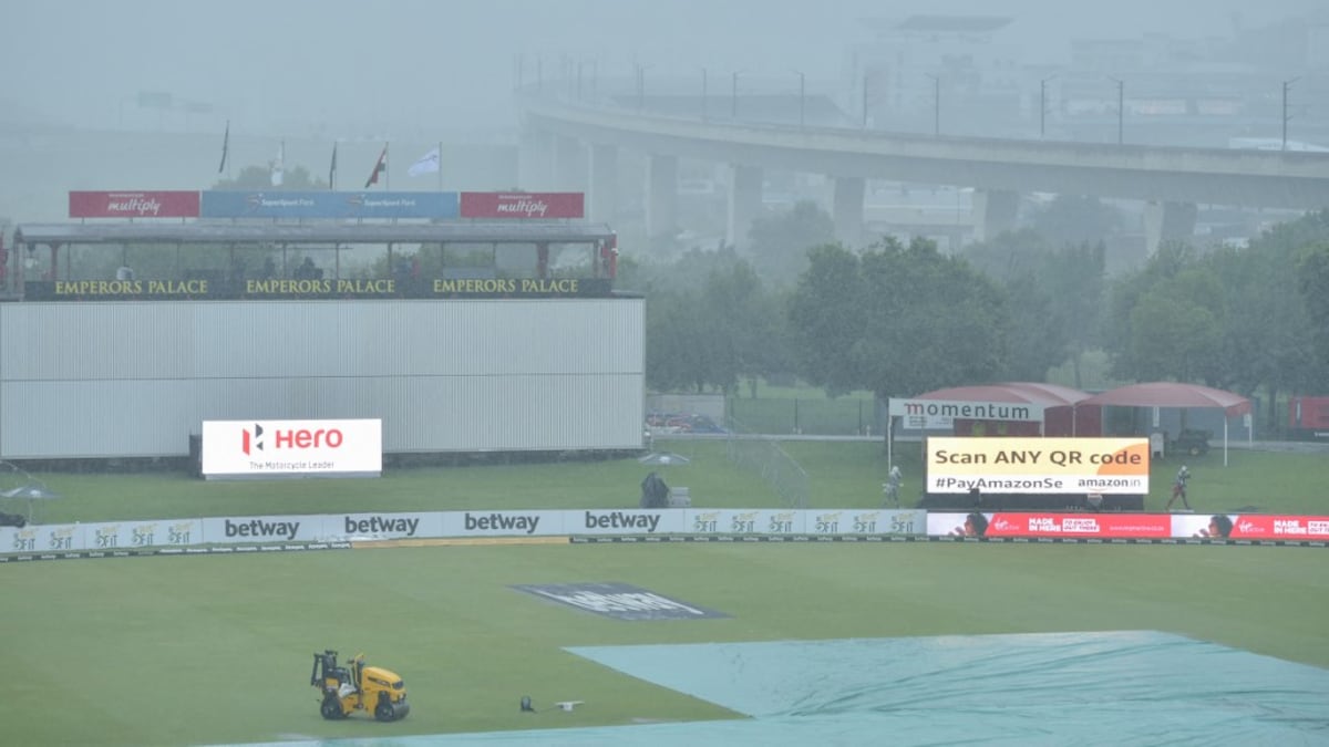 1st Test, Day 1: Focus On Rain As India Chase History vs South Africa