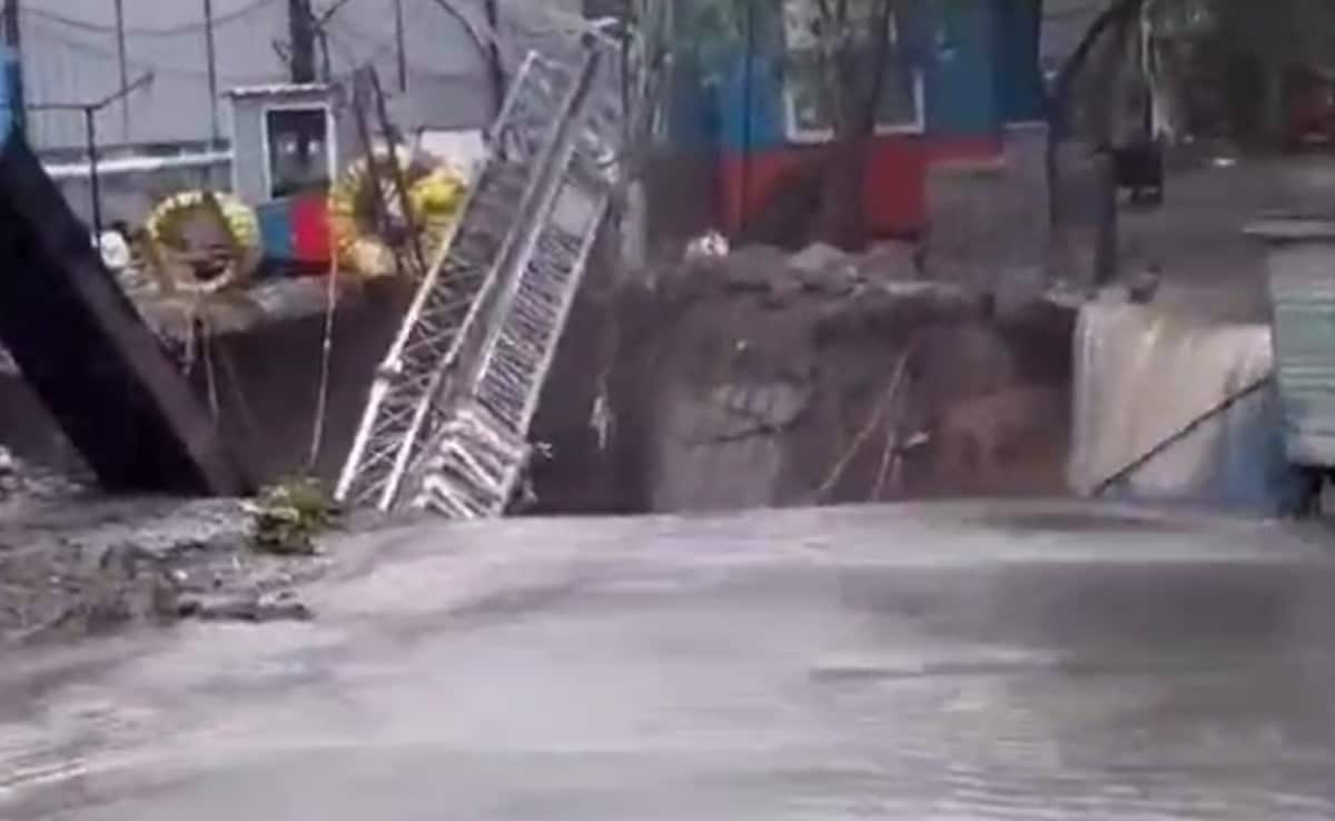 Watch: Road Collapses In Chennai As Cyclone Michaung Brings Heavy Rain