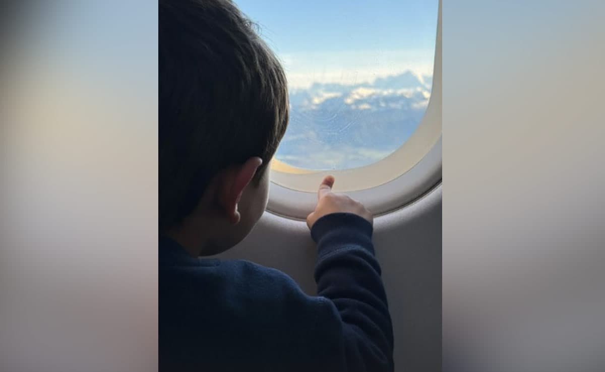 Kareena Kapoor Shares Pic Of Baby Jeh Enroute Switzerland