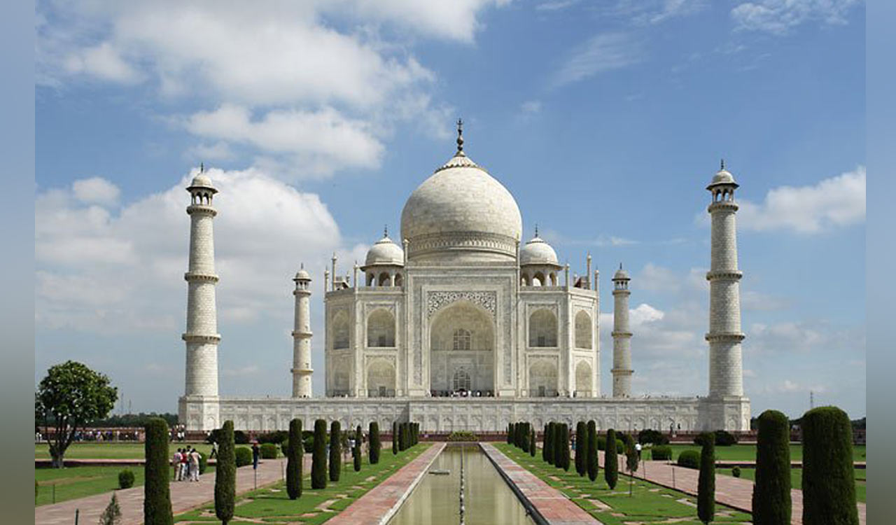 Explain pictures with car inside Taj Mahal: ASI official asked