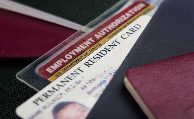 Top US Congressmen Introduce Bill To Reduce Green Card Backlog