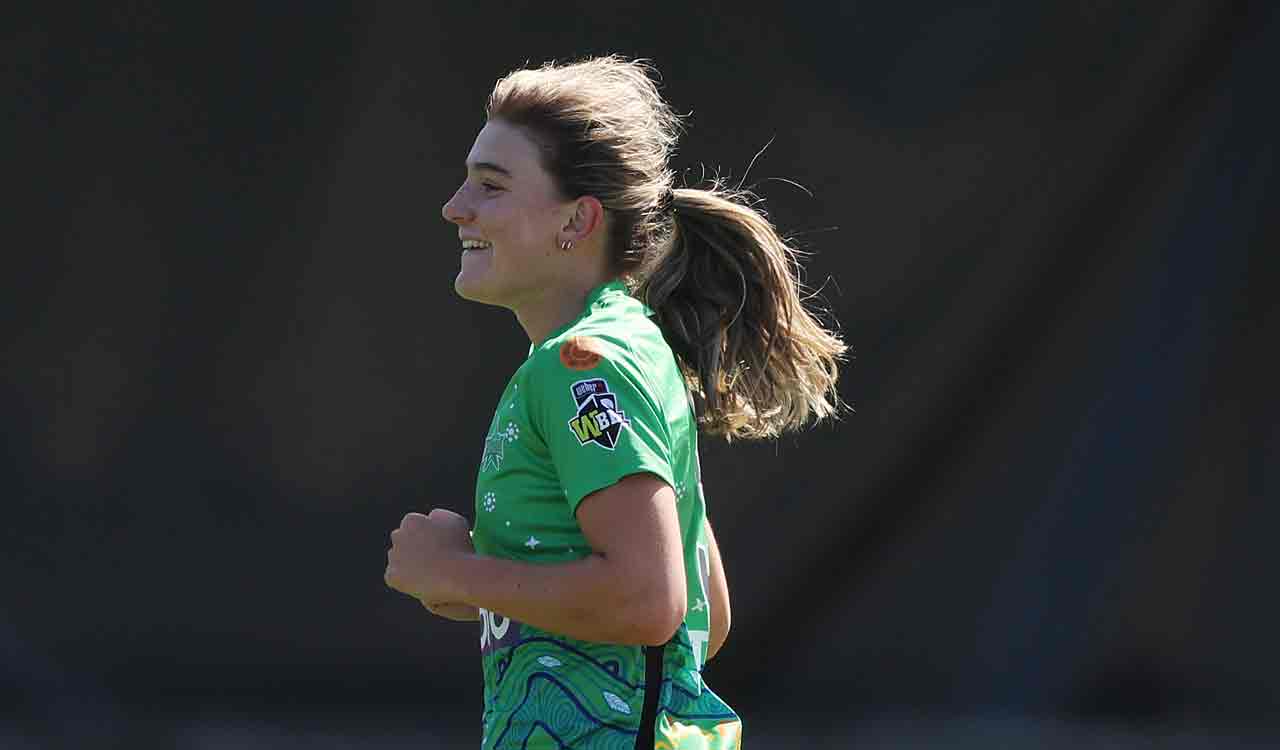 WPL: Aussie all-rounder Annabel Sutherland hits jackpot in IPL auction