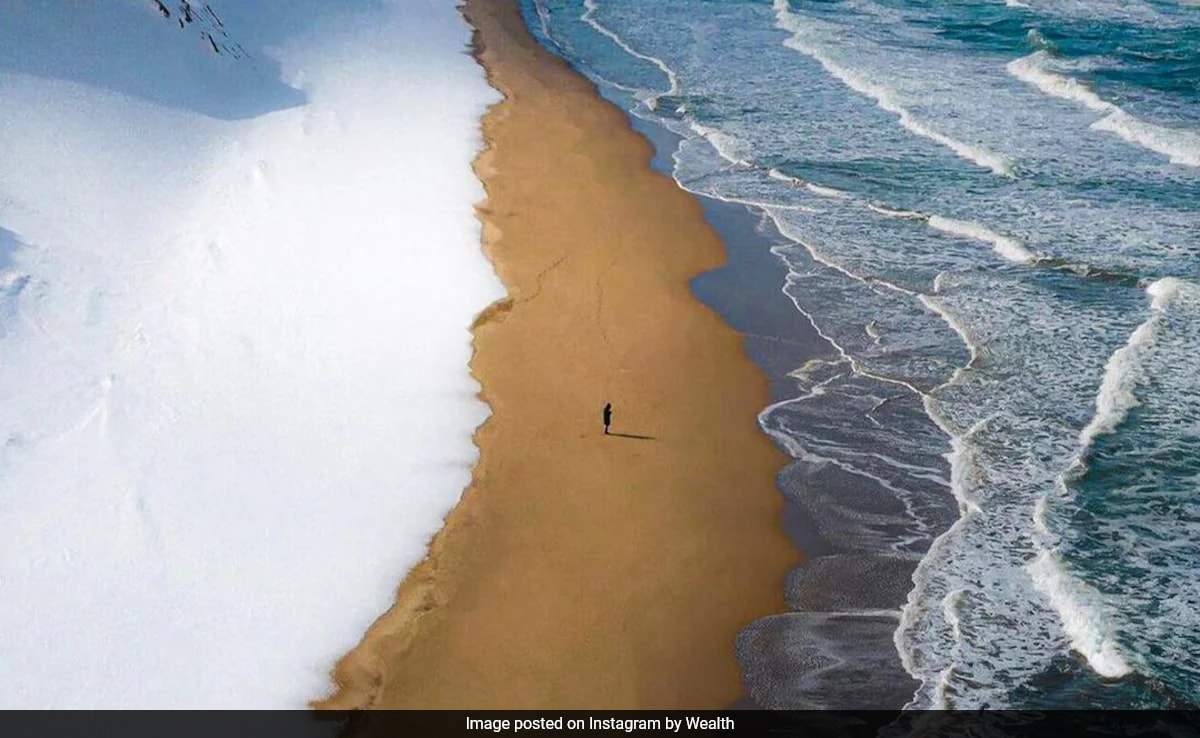 Stunning Pic Of Japanese Beach Where Snow, Sand And Sea Meet Goes Viral