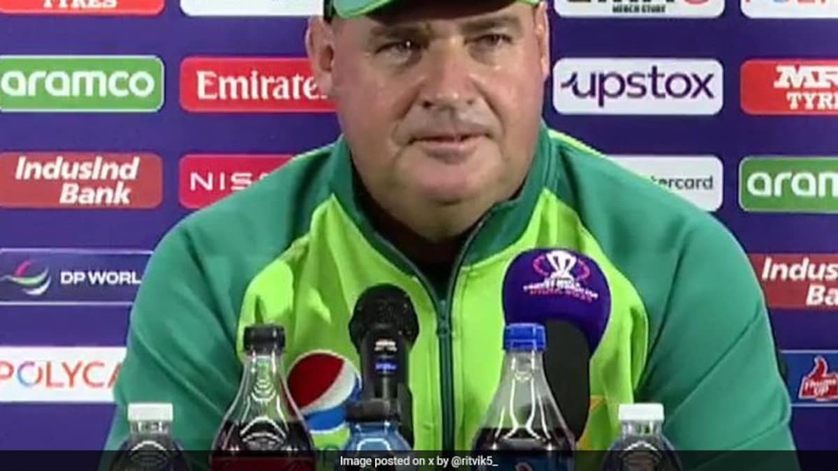 Mickey Arthur, Grant Bradburn, Andrew Puttick Resign From Pakistan's NCA