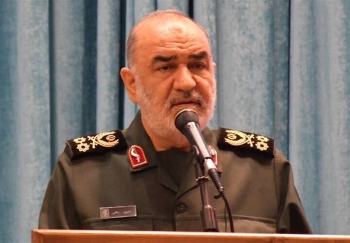 ISIL works for US, Israeli regime: IRGC commander