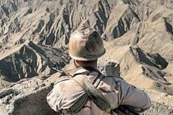 Iranian guards clash with terrorists at Pakistan borders