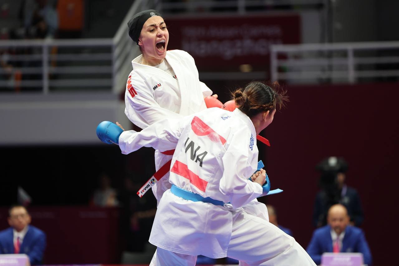 Iran's female karateka into final in 2024 Karate 1-Premier