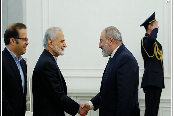 Iran's Kharrazi discusses ties with Armenia prime minister