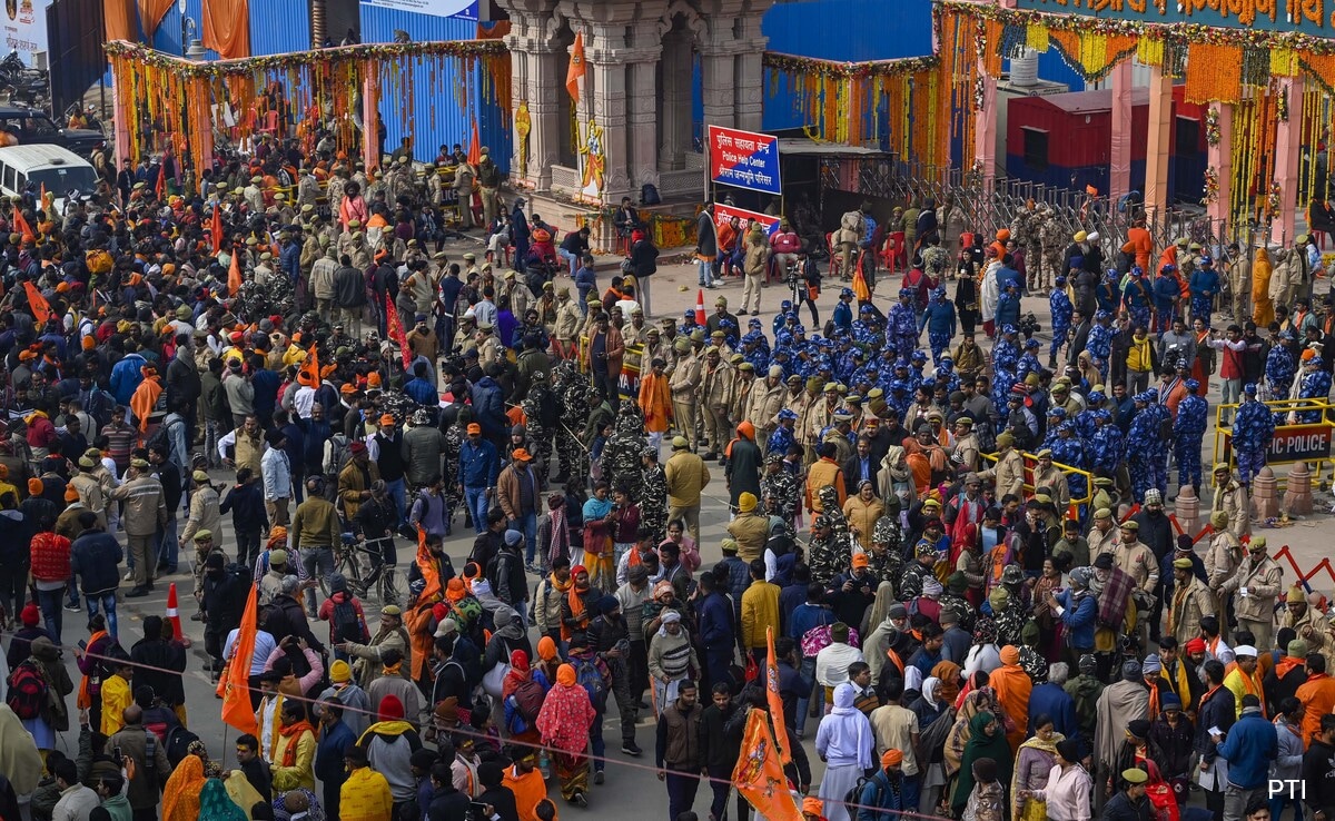 Massive Crowd At Ram Temple Day After Grand Opening, Long Queue Outside