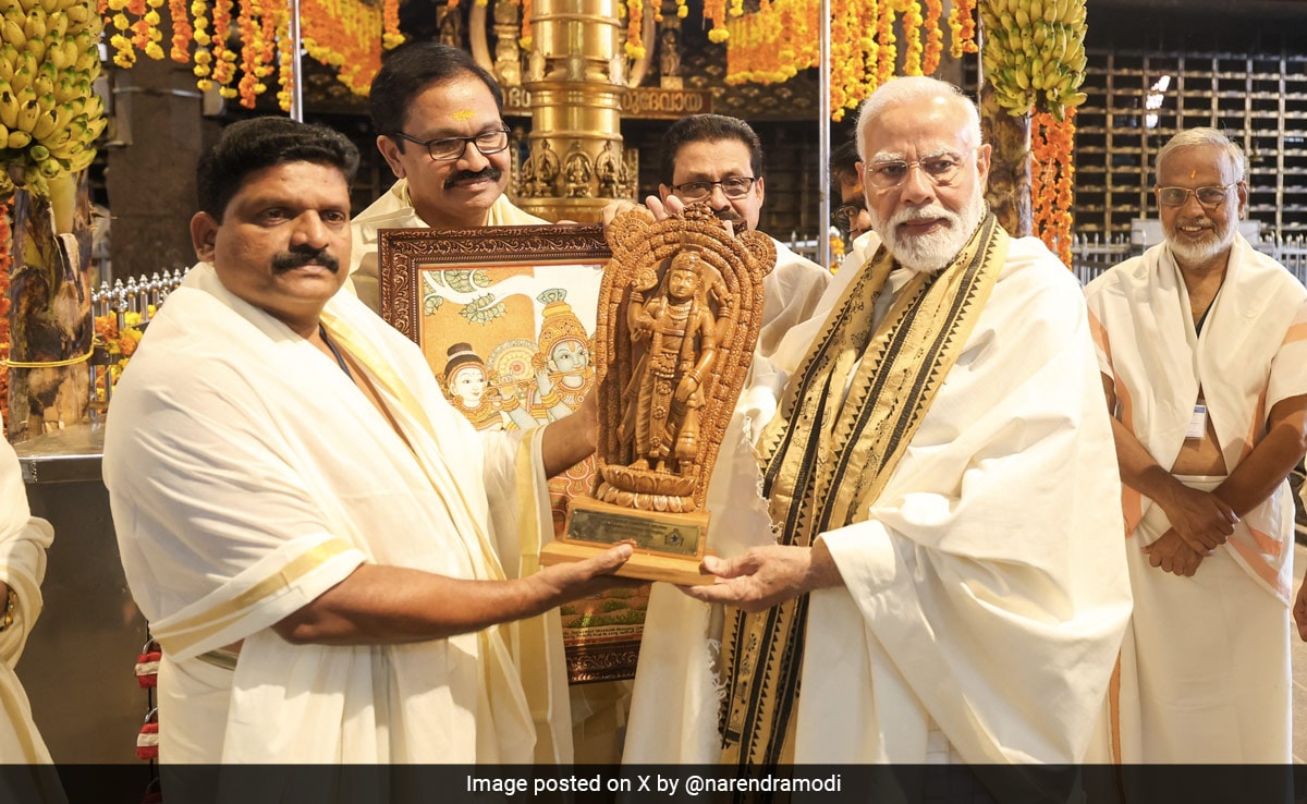 Pics: PM Prays For "Every Indian's Happiness, Prosperity" At Kerala Temple