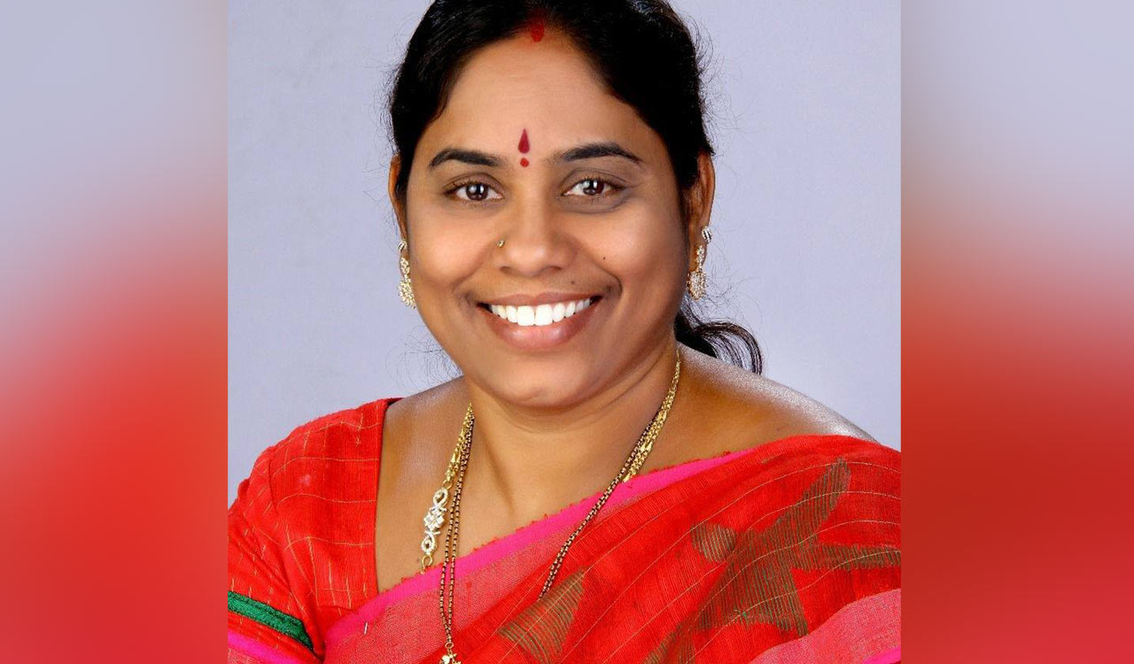 BJP appoints first woman district president in Sangareddy