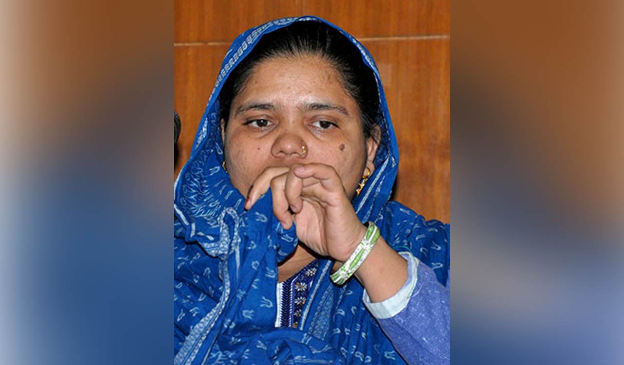 Bilkis Bano case: 11 convicts surrender at Godhra sub-jail, confirm officials