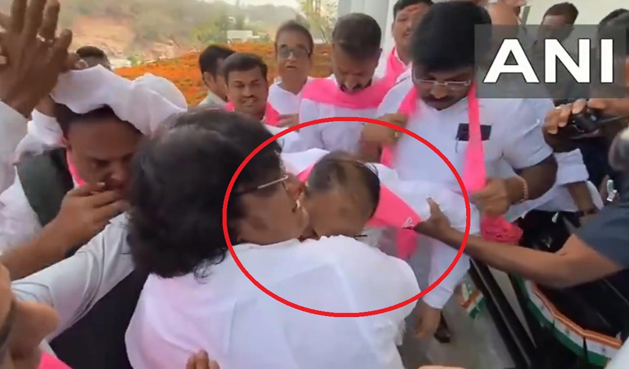 Watch: Ex-Telangana dy CM Mahmood Ali collapses at Republic Day 2024 event