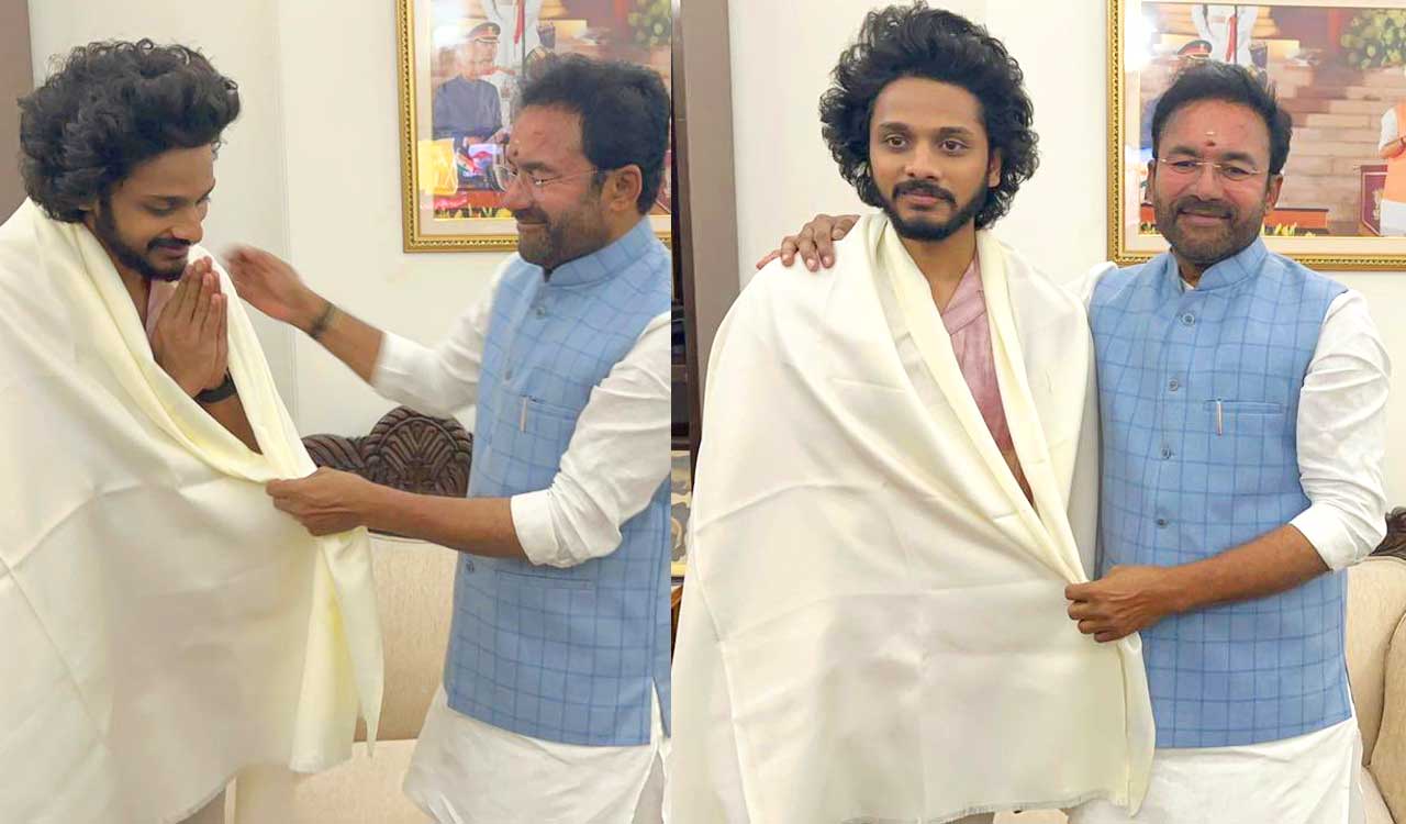 G Kishan Reddy felicitates ‘HanuMan’ actor Teja Sajja