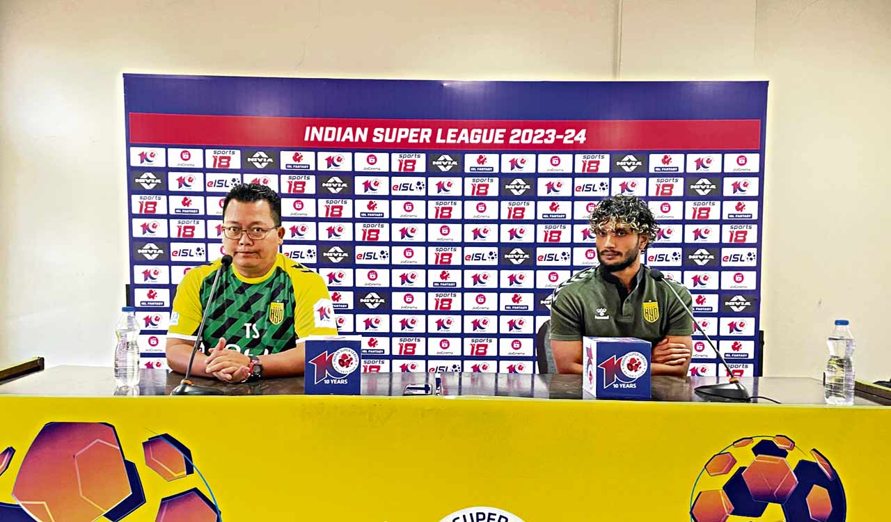 Hyderabad FC eyeing to finish mid-table by the end of season, says Head coach Thangboi Singto