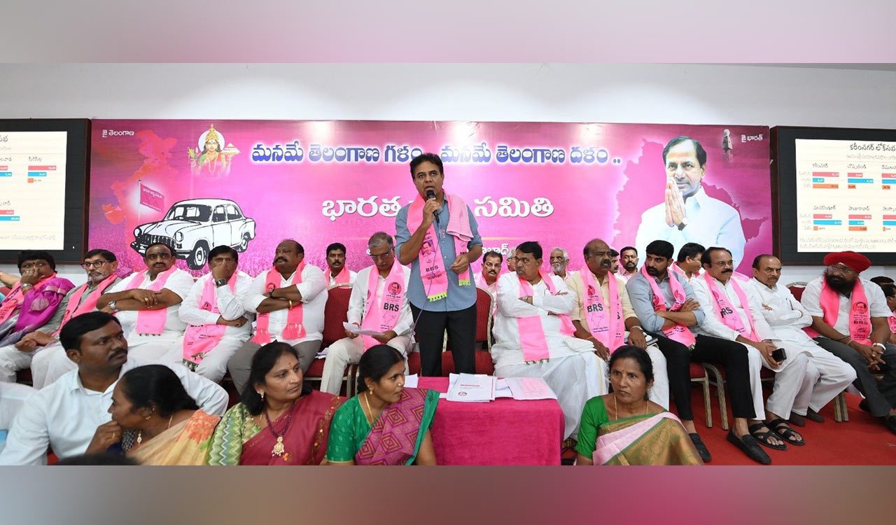 KTR welcomes suggestions, advice from party functionaries