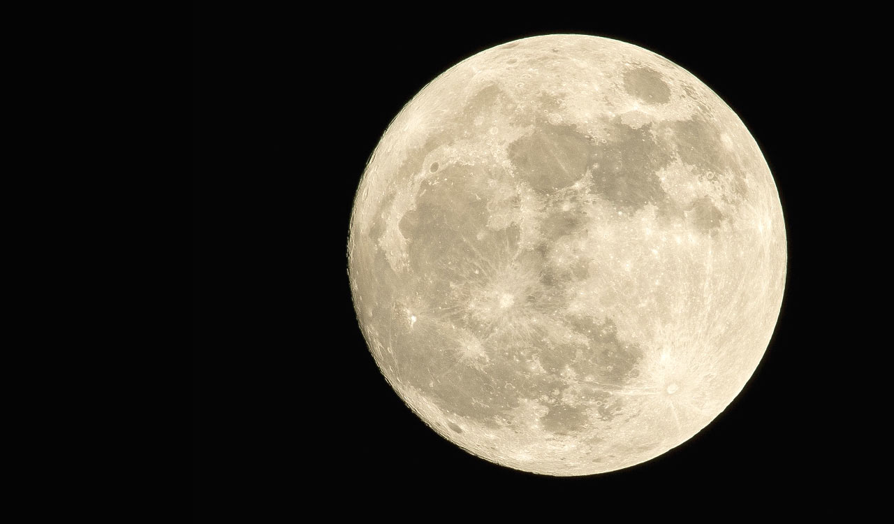 Are we about to find out the moon’s origin? Japan’s space agency says it may now have clues