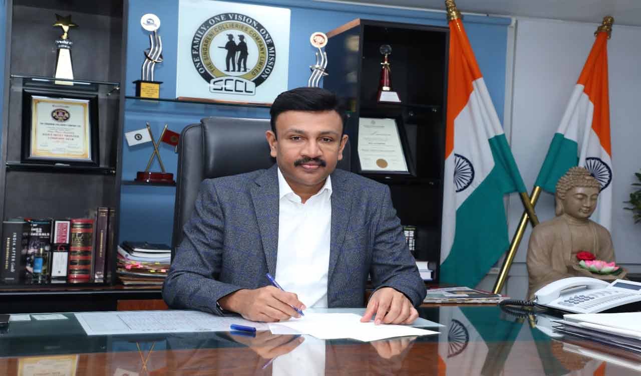 Singareni CMD Sridhar’s tenure not extended; asked to report to GAD