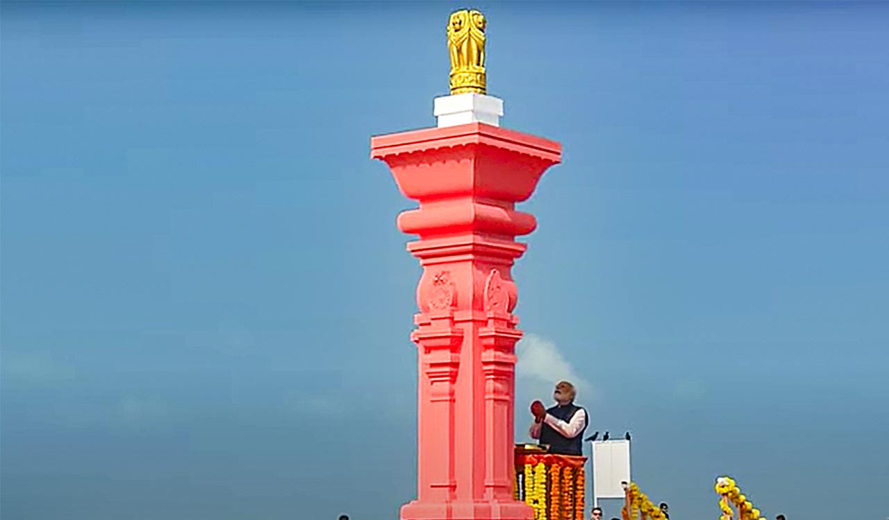 Tamil Nadu: PM Modi visits Ram Setu’s origin point, Arichal Munai, ahead of ‘Pran Pratishtha’