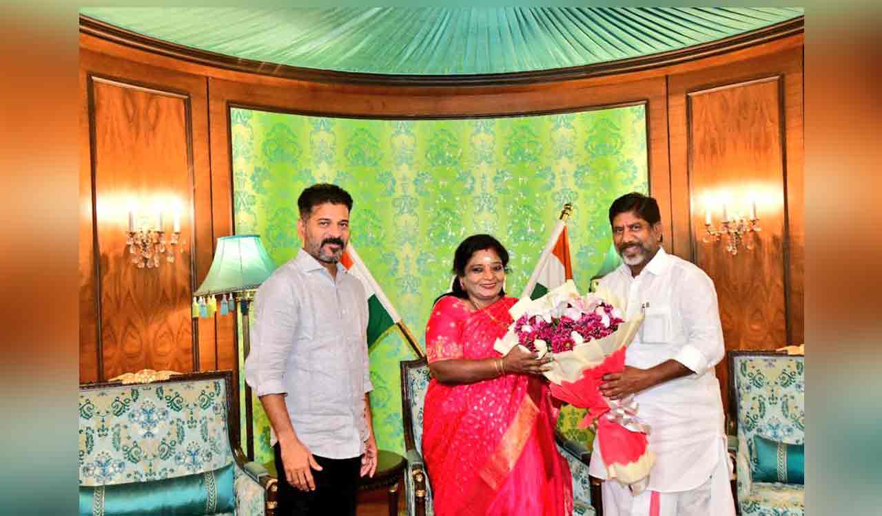 Reavanth Reddy meets Governor Tamilisai soundararajan at Raj Bhavan