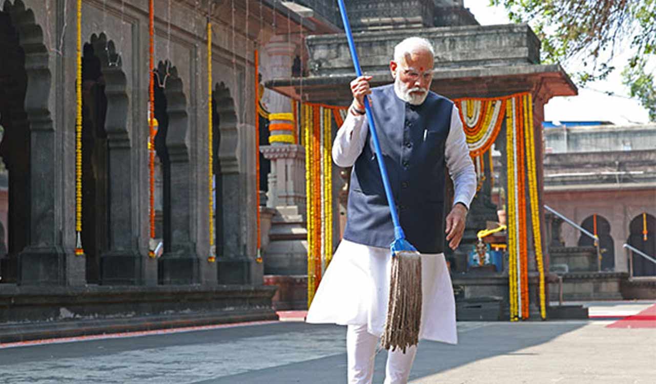 Saamana Editorial mocks PM Modi’s temple clean-up call before Jan 22 event