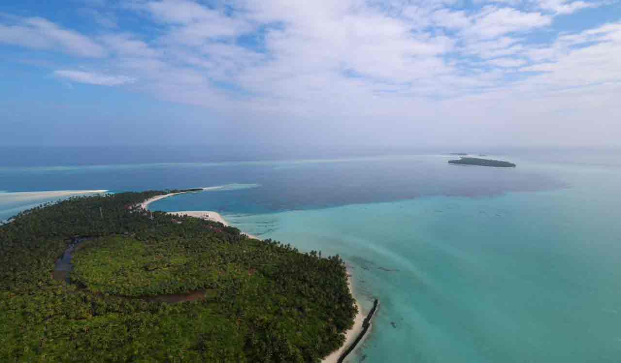 Indian civilian team reaches Maldives to replace Indian military personnel manning 3 aviation platforms