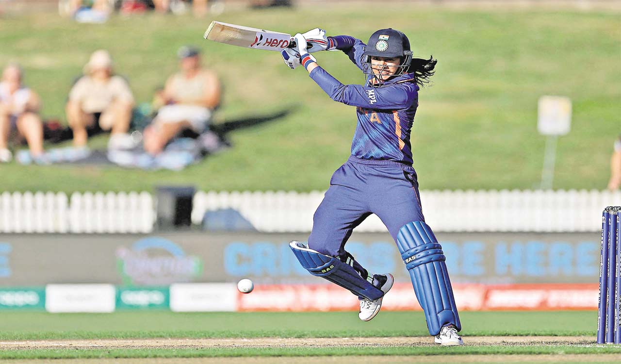 Smriti Mandhana, Deepti Sharma recognised as Best International Cricketer in women’s category