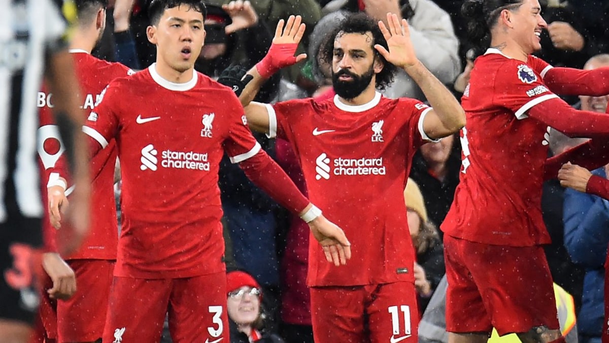 Mohamed Salah Sends Liverpool Three Points Clear Atop Premier League