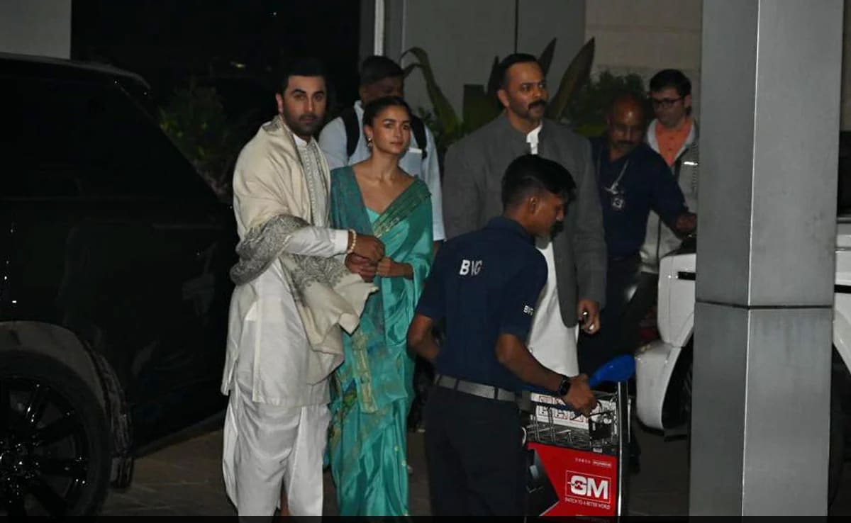 Alia-Ranbir, Katrina-Vicky, Madhuri Dixit: Stars Attend Ram Temple Event