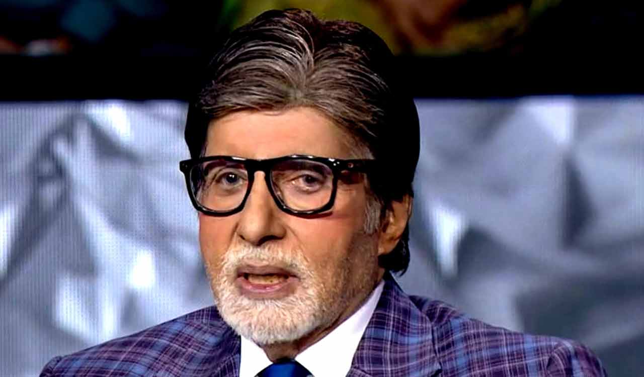 Amitabh Bachchan admitted to hospital, undergoes angioplasty