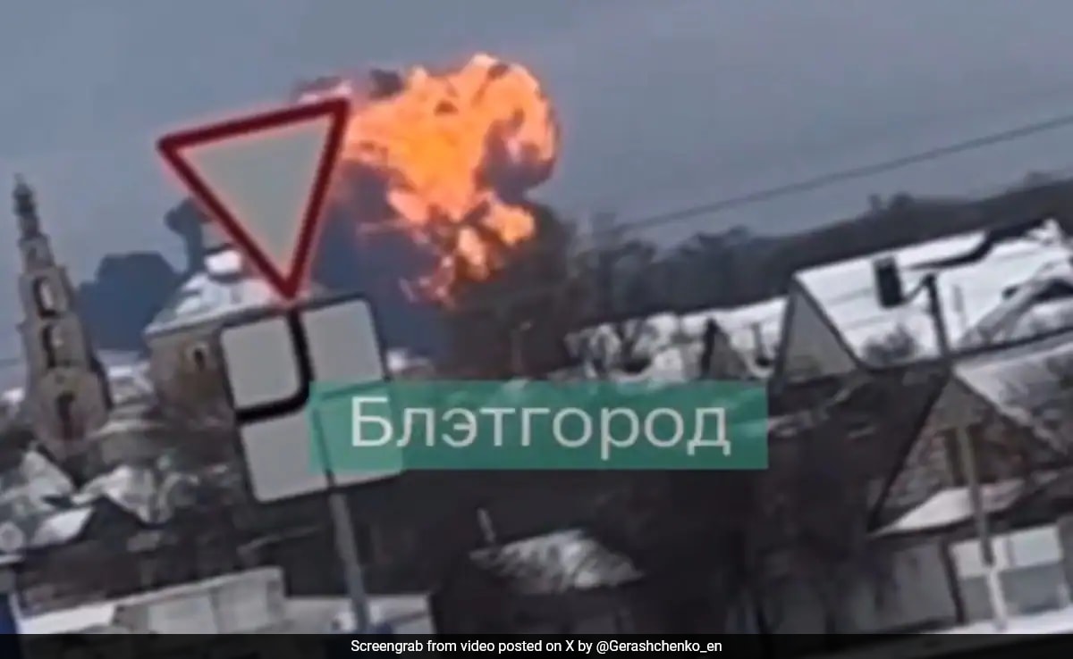 Video: Russian Plane With 65 Prisoners Of War Crashes, Goes Up In Flames