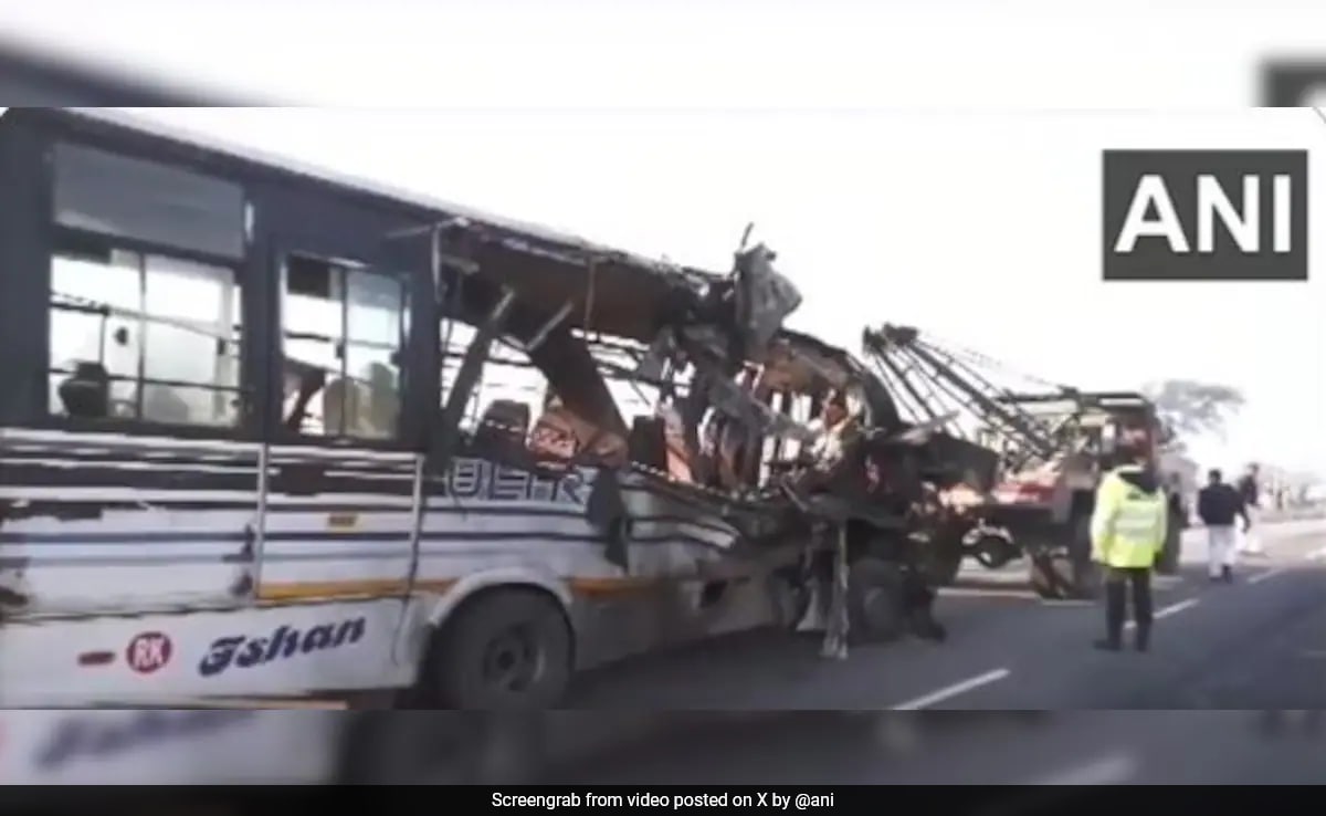 12 Killed, 25 Injured In Bus-Truck Collision In Assam